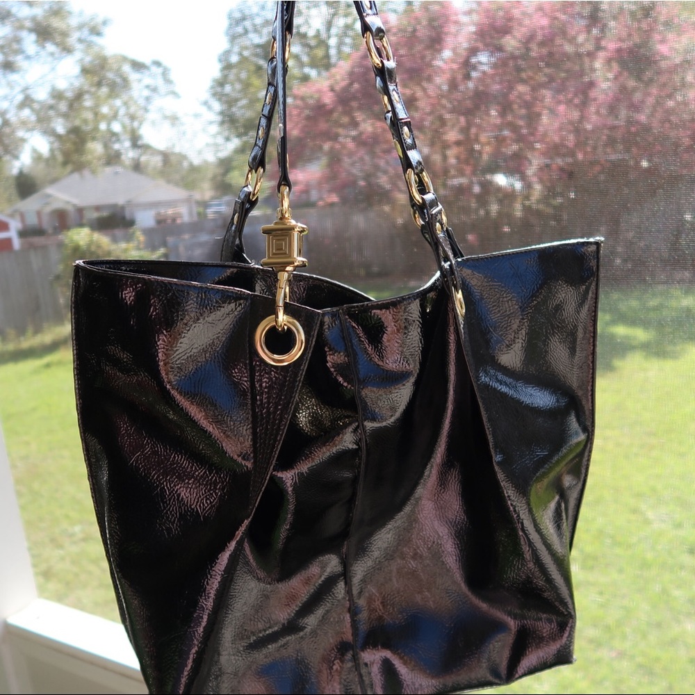 stunning steve madden black leather tote bag